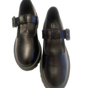 Mary Jane style Women's Faux Leather Shoe